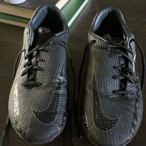 Nike men’s cleats